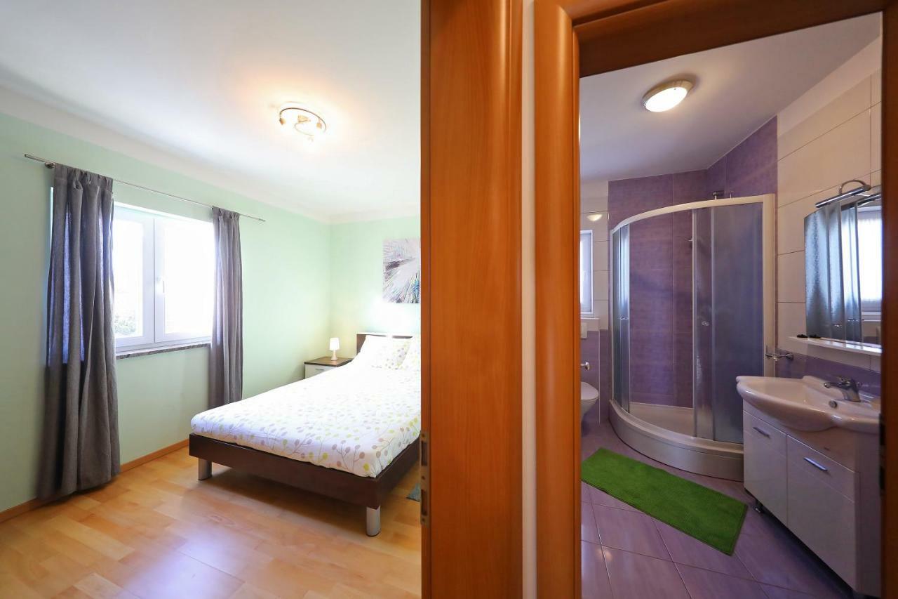 Luxury Villa Nada With Pool Petrcane Bagian luar foto