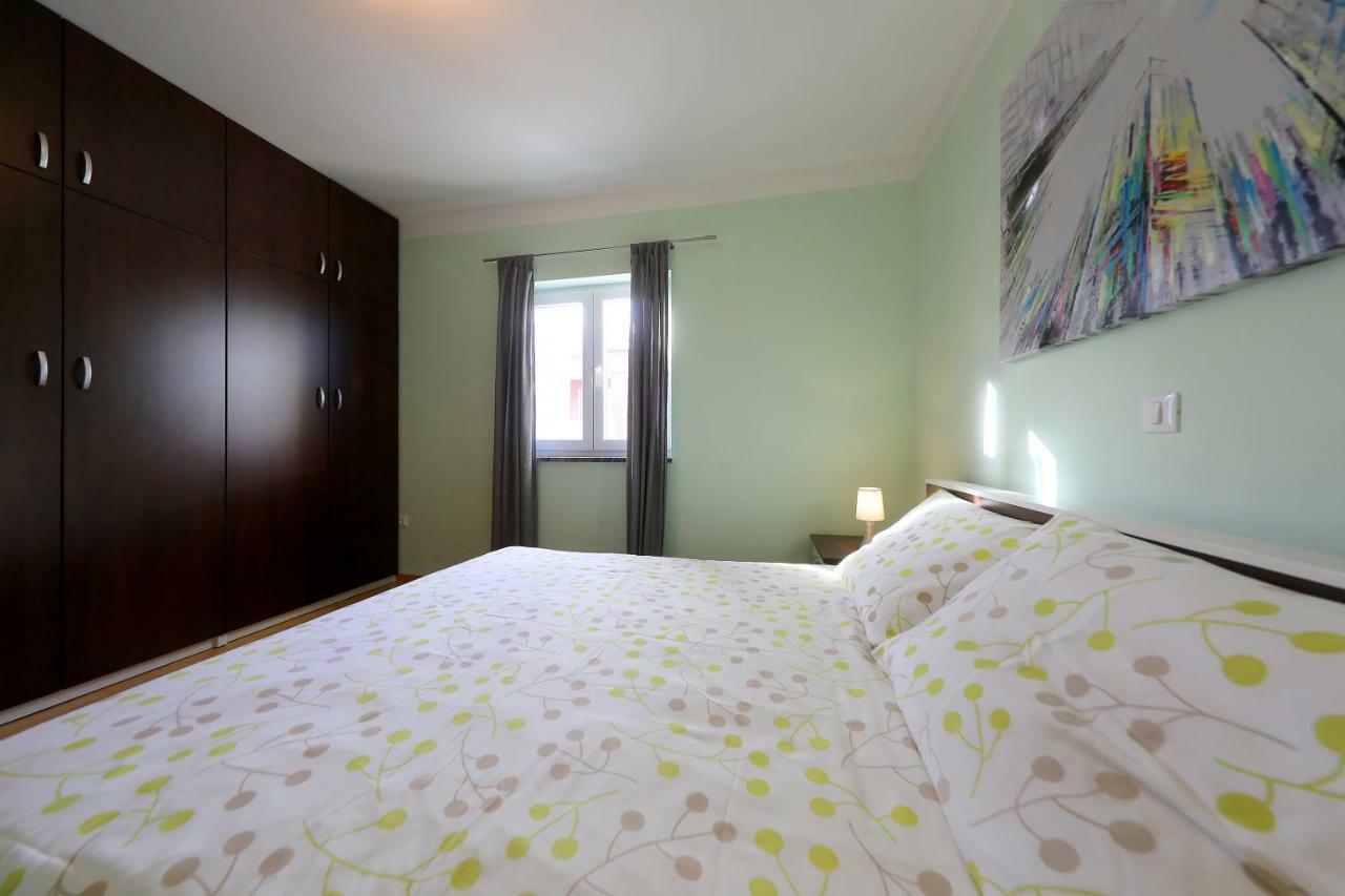 Luxury Villa Nada With Pool Petrcane Bagian luar foto