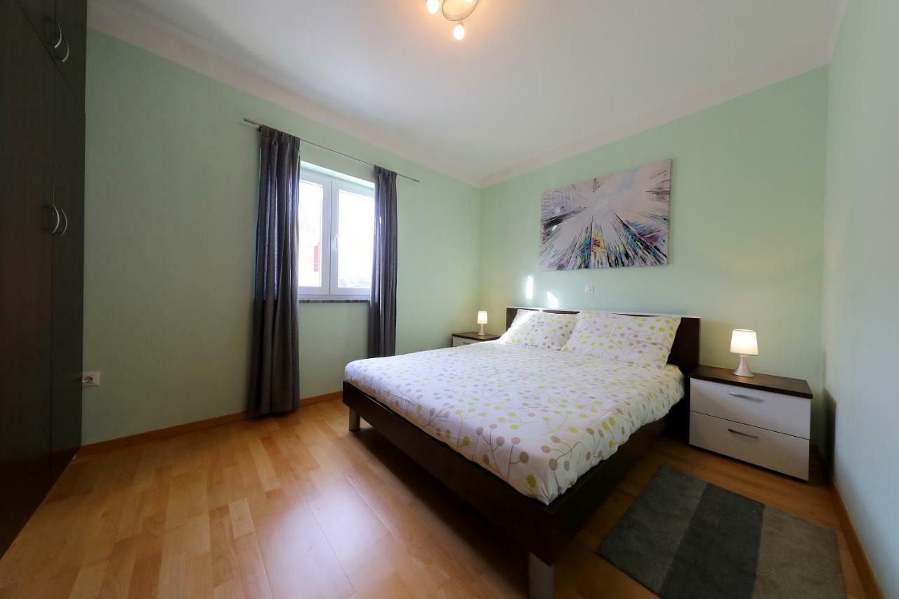Luxury Villa Nada With Pool Petrcane Bagian luar foto